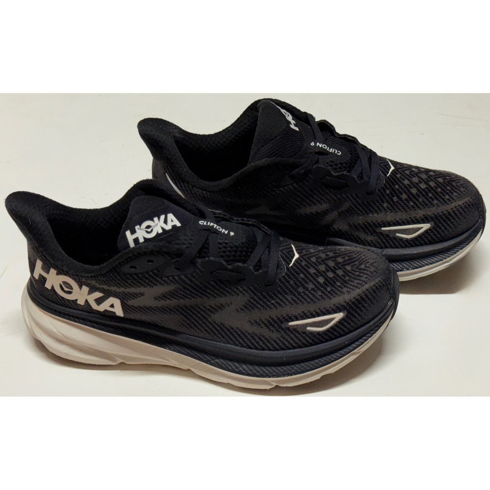 Hoka Clifton 9 Womens Running Shoes Black White 1127896 BWHT Size 9B